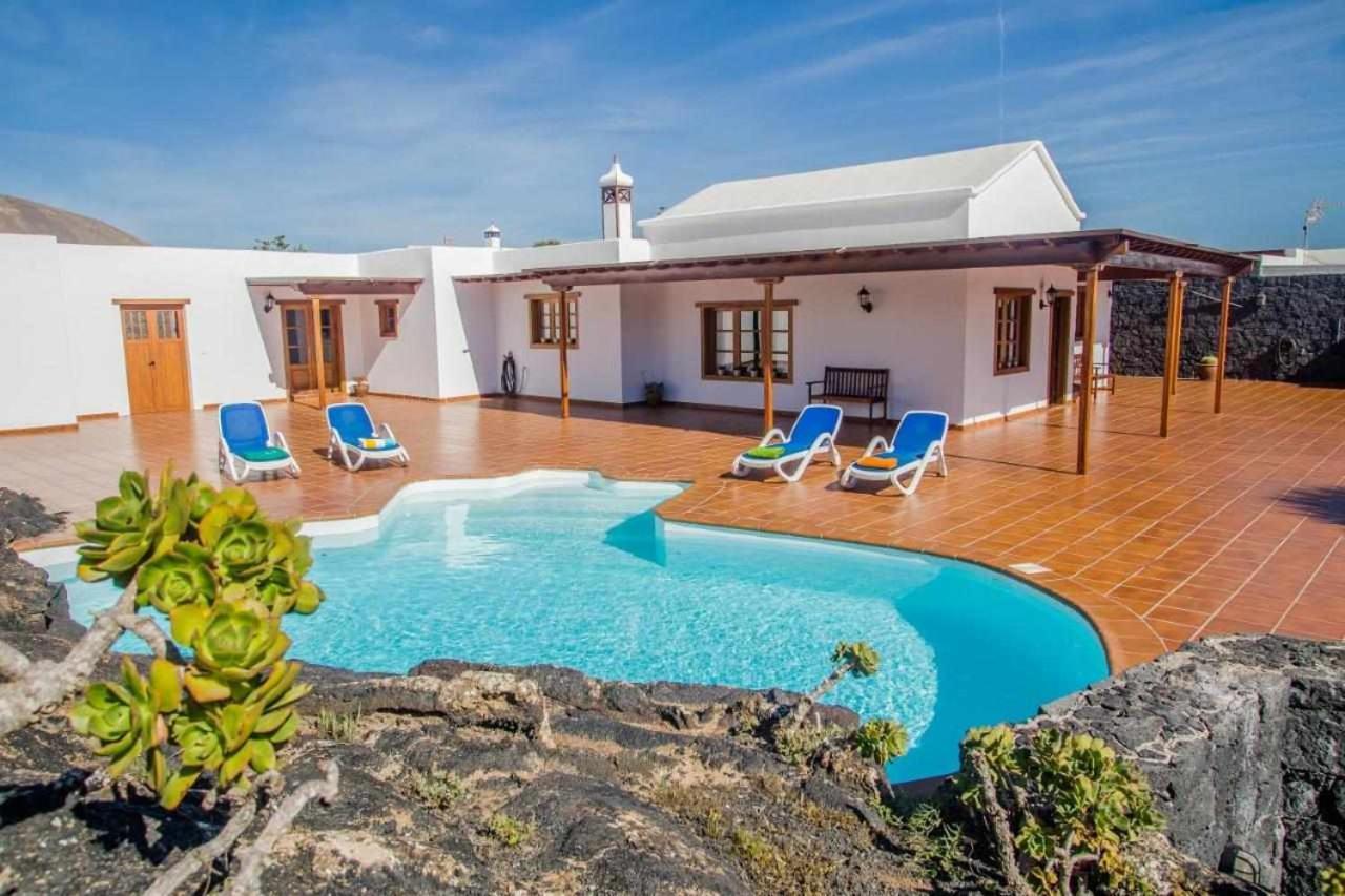 Casa Lola Lanzarote Piscina Climatizada Y Wifi Free Villa San Bartolomé Exteriör bild