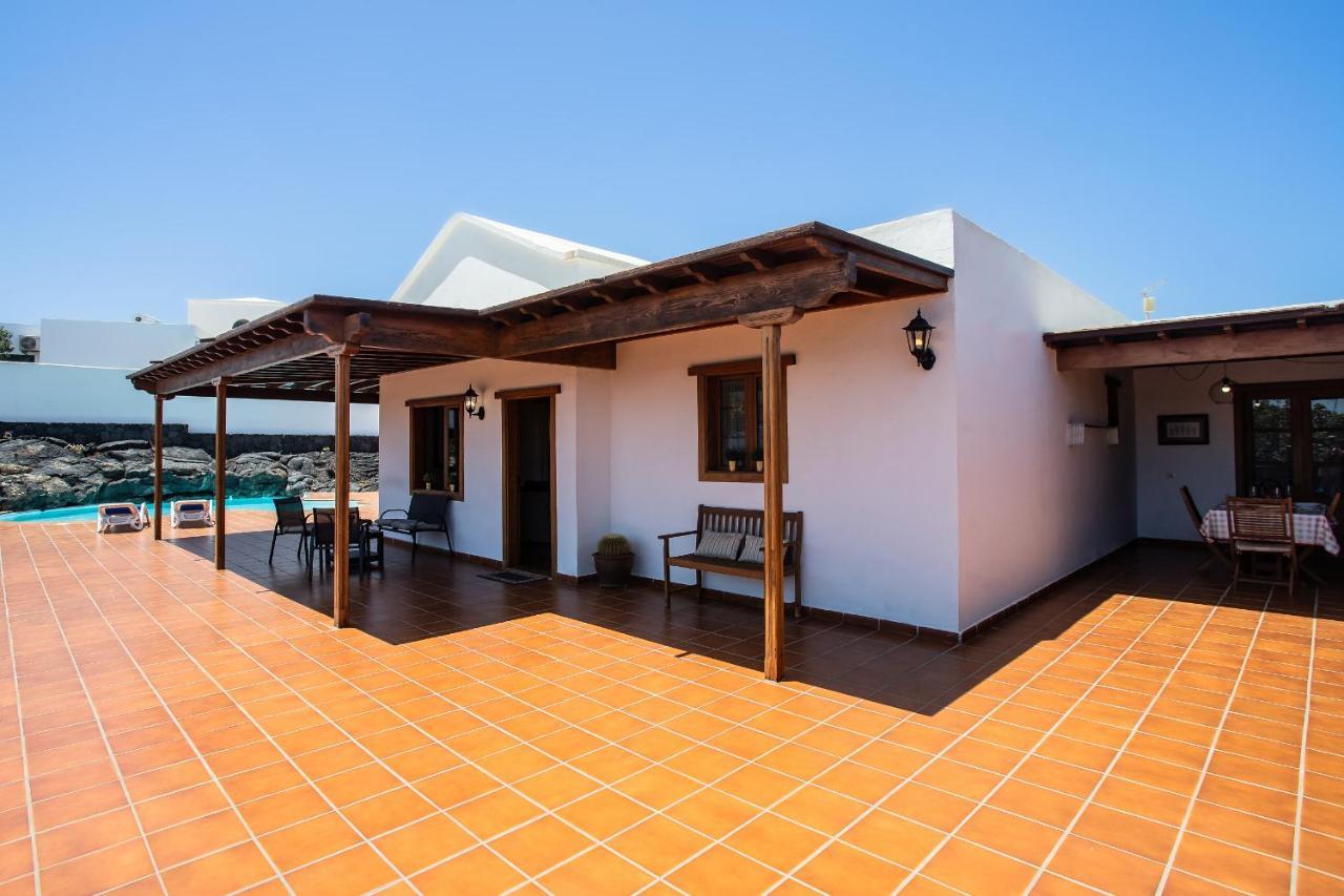 Casa Lola Lanzarote Piscina Climatizada Y Wifi Free Villa San Bartolomé Exteriör bild